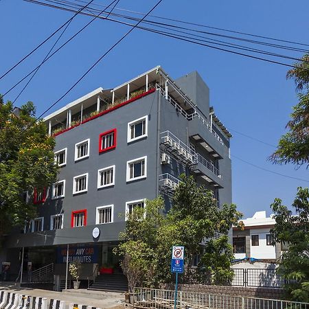 Oyo Townhouse 5 Jubilee Hills Otel Haydarabad Dış mekan fotoğraf